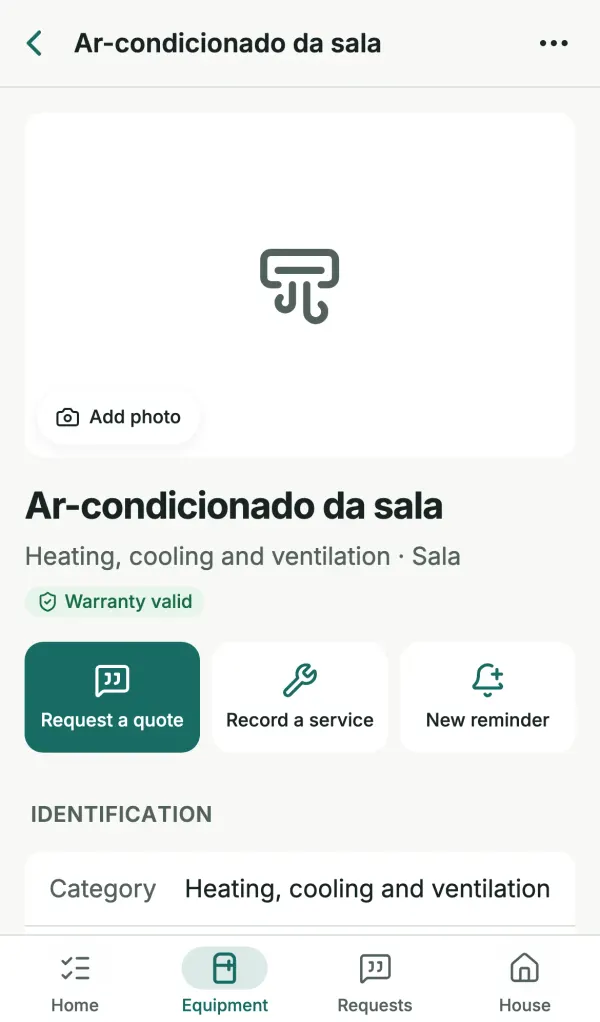 Air conditioner record in Lumora with category, room, valid warranty and the actions Request a quote, Record a service and New reminder.