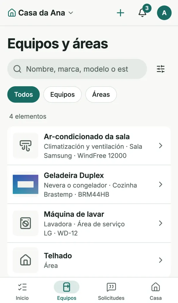 Lista de equipos y áreas en Lumora con búsqueda, filtros y elementos como aire acondicionado, nevera, lavadora y tejado.